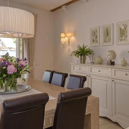 Heraclea House Vakantiehuis