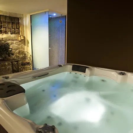 Heraclea House بيت للعطل هفار