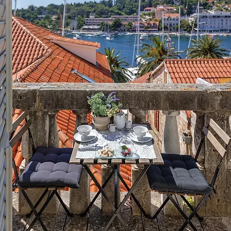 Holiday home Heraclea House Hvar Town
