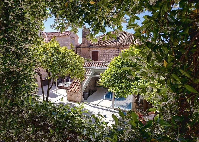 Будинок відпочинку Heraclea House Хвар